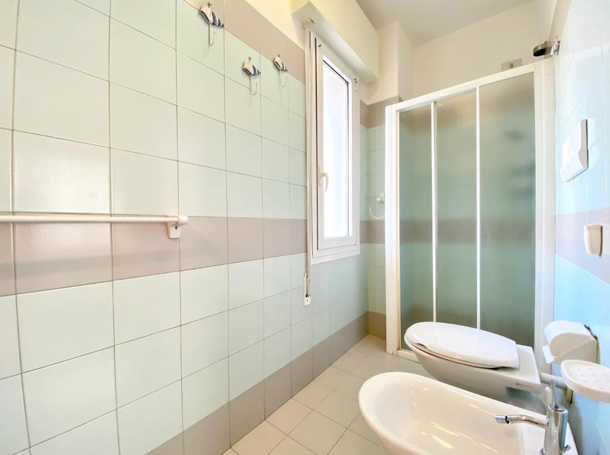 Appartamenti Cristina Carraro Immobiliare - Family Apartments Lido di Jesolo Luaran gambar