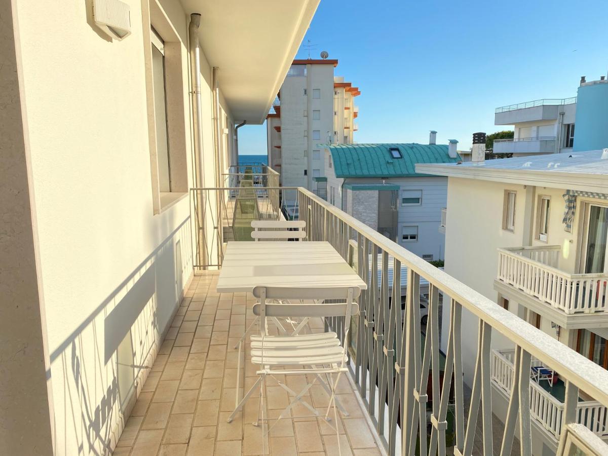 Appartamenti Cristina Carraro Immobiliare - Family Apartments Lido di Jesolo Luaran gambar